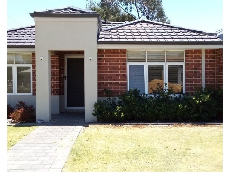 A/2 Montrose Street, Lynwood WA 6147