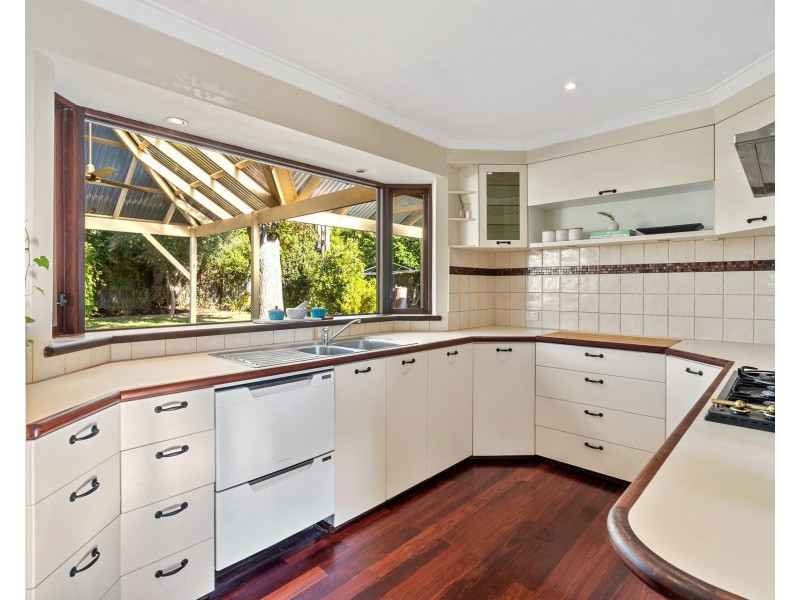 51 Tullamore Avenue, Thornlie WA 6108