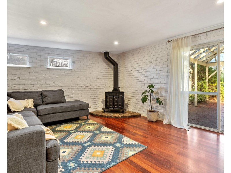 51 Tullamore Avenue, Thornlie WA 6108