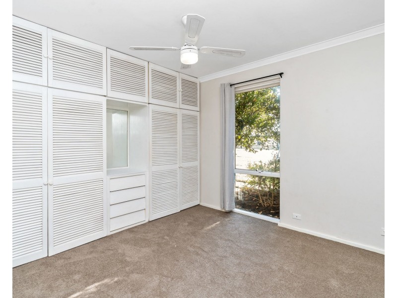 51 Tullamore Avenue, Thornlie WA 6108