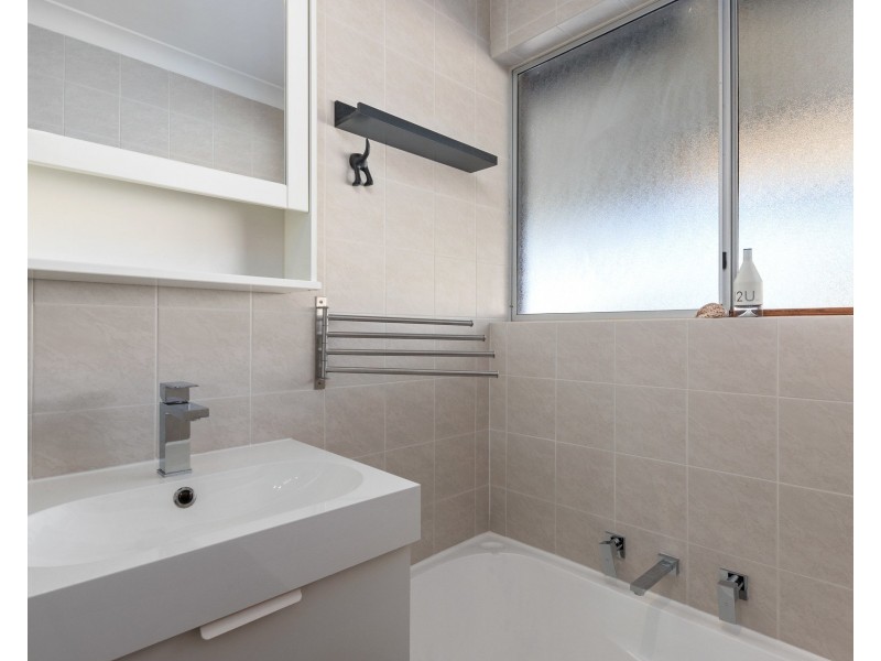 30 Jenkinson Street, Gosnells WA 6110