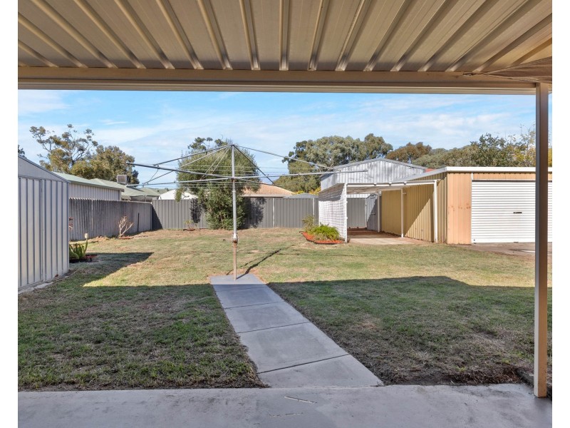 30 Jenkinson Street, Gosnells WA 6110