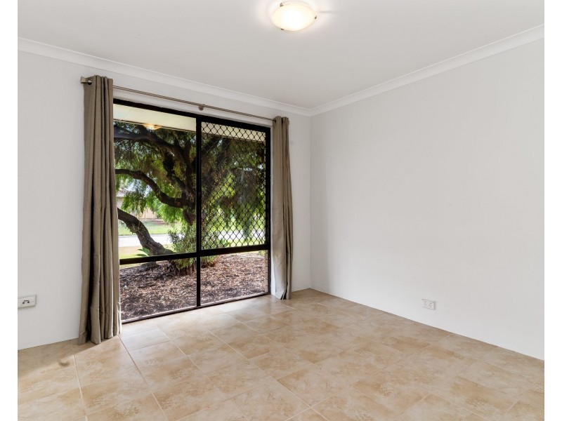 14 Logan Court, Seville Grove WA 6112