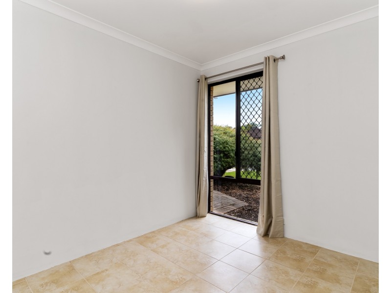 14 Logan Court, Seville Grove WA 6112