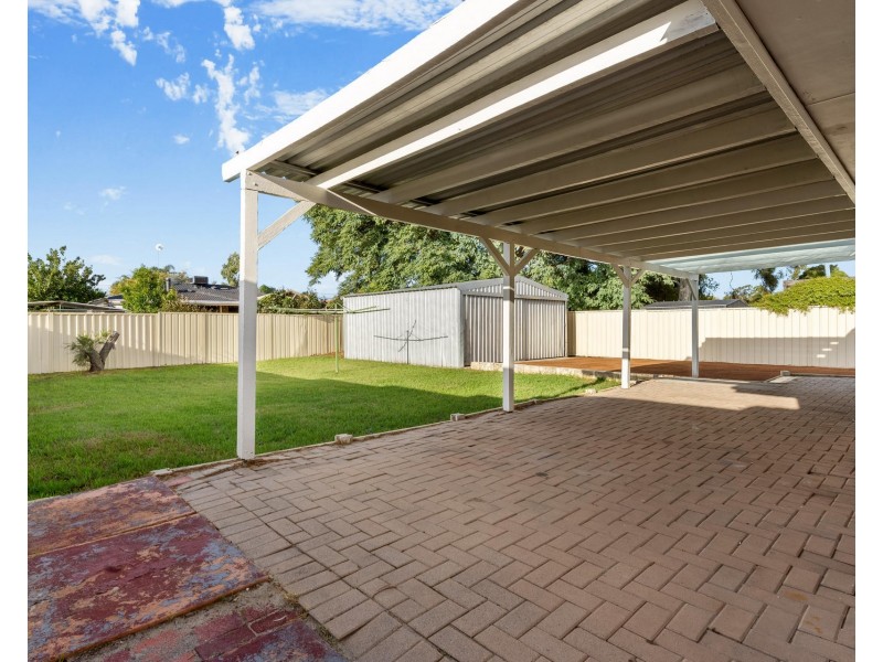 14 Logan Court, Seville Grove WA 6112