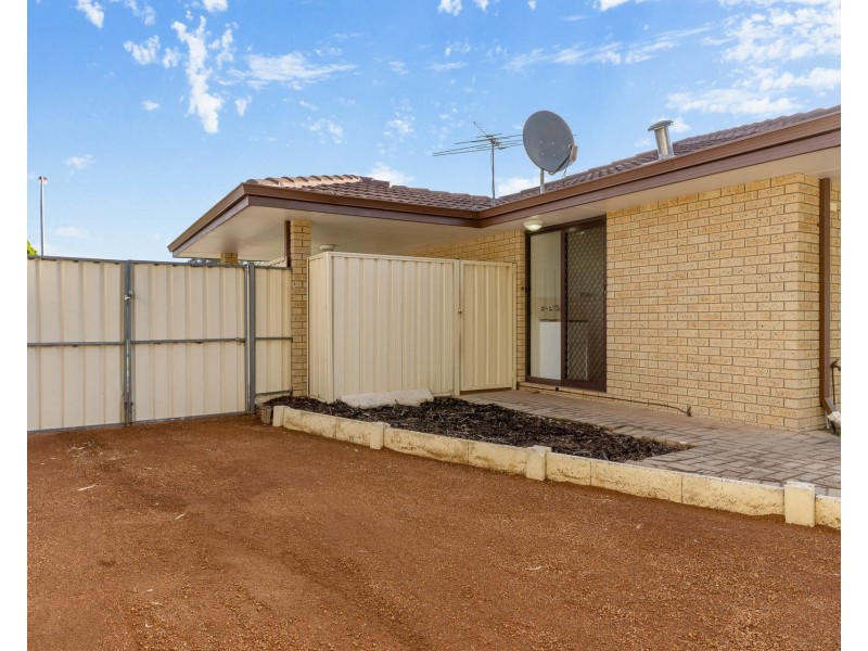 14 Logan Court, Seville Grove WA 6112