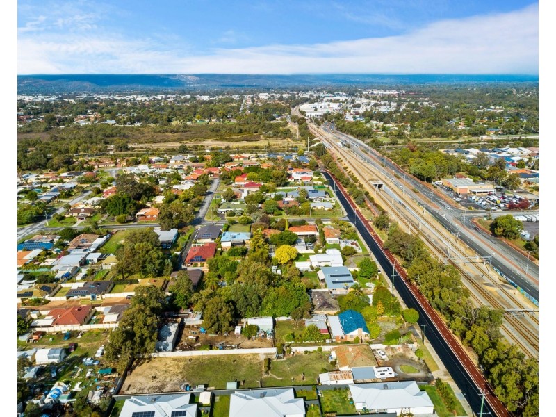 460 Railway Parade, Beckenham WA 6107