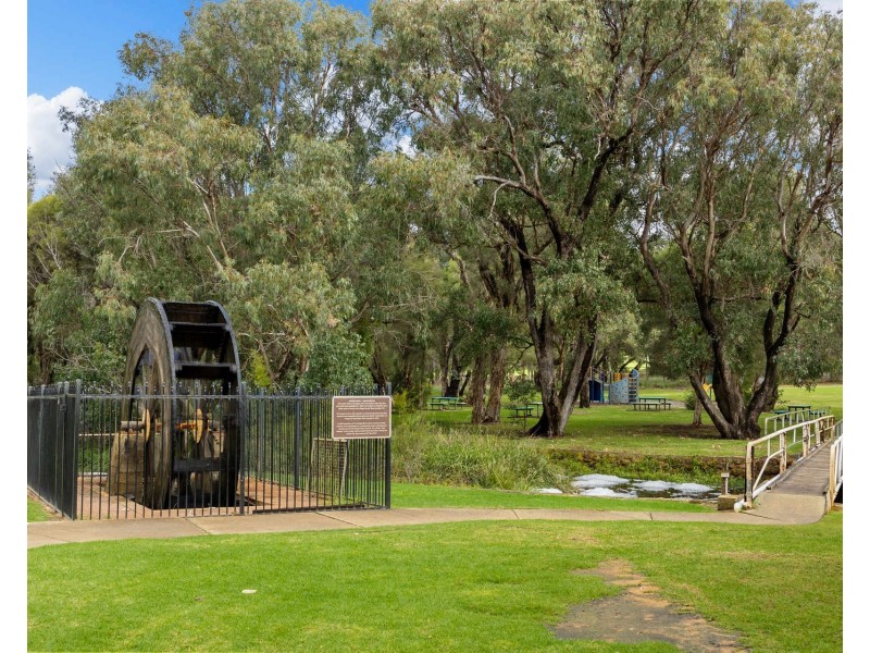 84 Carnaby Boulevard, Ginginup WA 6503