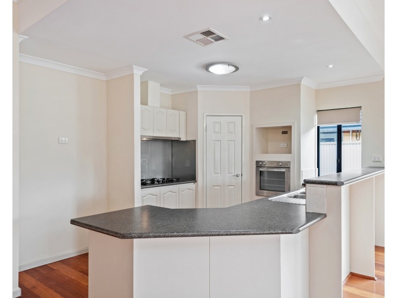 11 Lucida Road, Southern River WA 6110