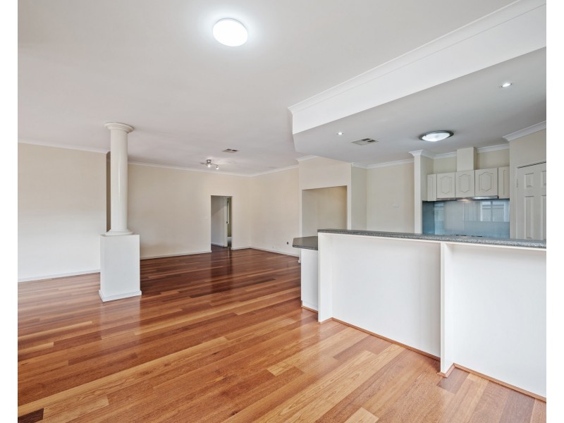 11 Lucida Road, Southern River WA 6110