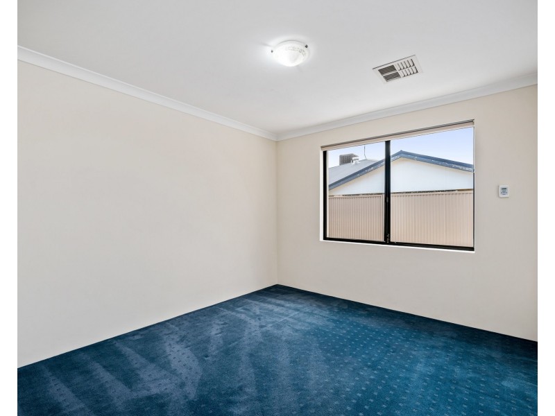 11 Lucida Road, Southern River WA 6110