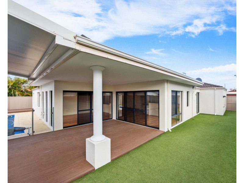 11 Lucida Road, Southern River WA 6110