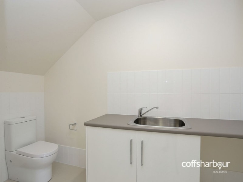 Unit 2 / 82 First Avenue, Sawtell NSW 2452