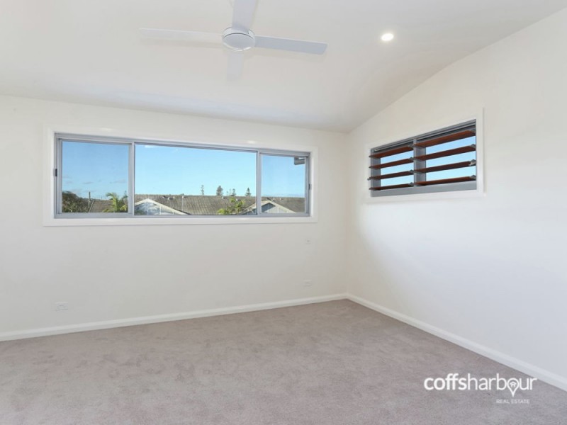 Unit 2 / 82 First Avenue, Sawtell NSW 2452