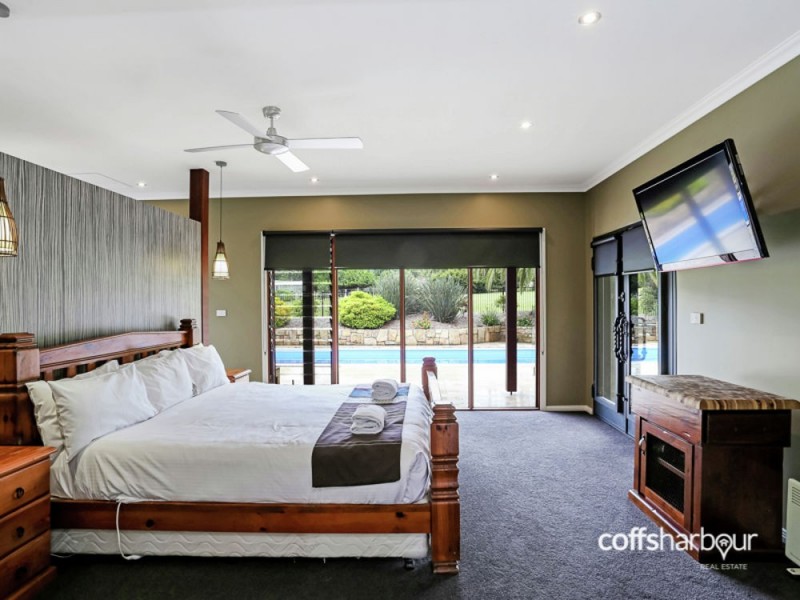 172 Braford Drive, Bonville NSW 2441