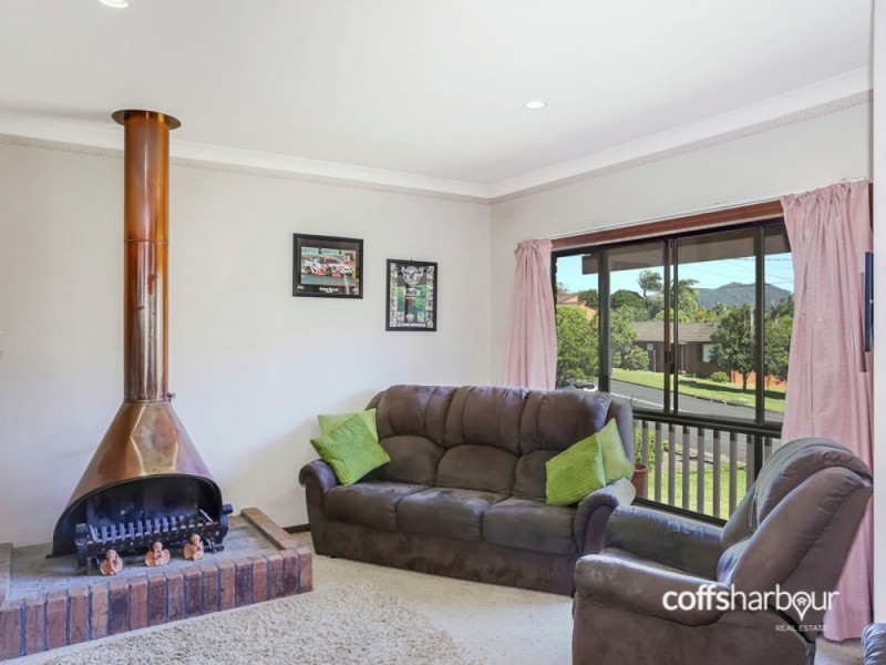 52 Linden Avenue, Boambee East NSW 2452