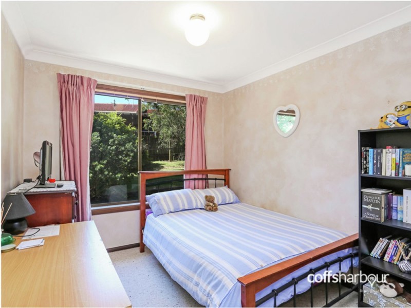 52 Linden Avenue, Boambee East NSW 2452