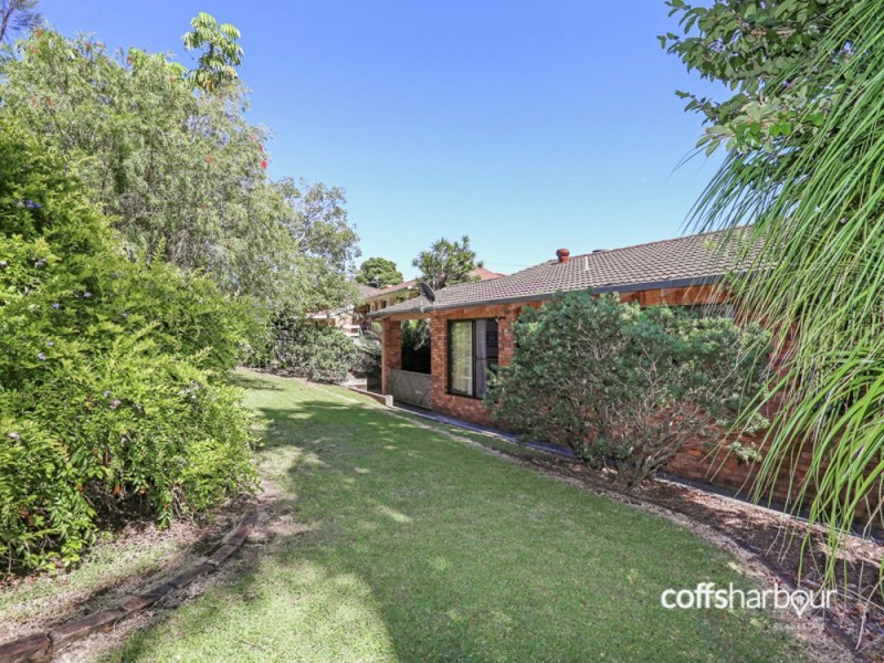 52 Linden Avenue, Boambee East NSW 2452