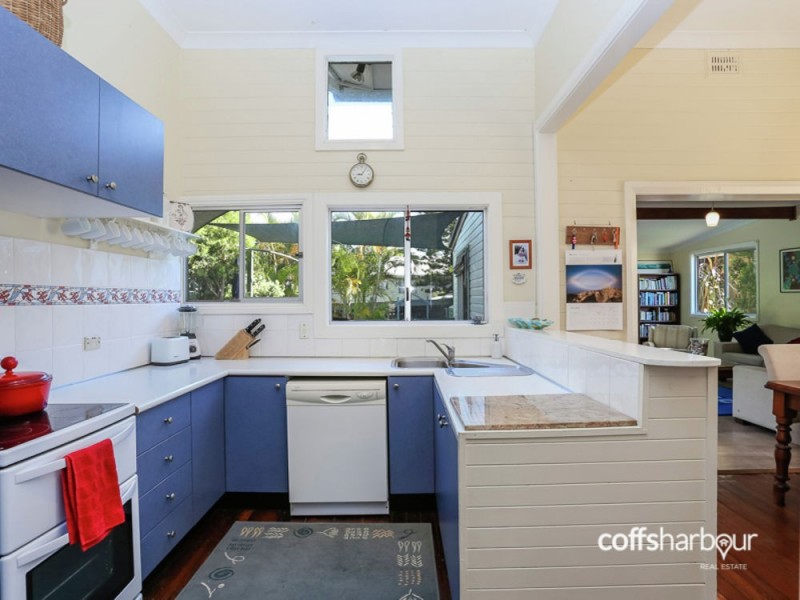 4 Nineteenth Avenue, Sawtell NSW 2452