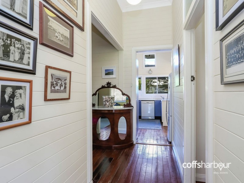 4 Nineteenth Avenue, Sawtell NSW 2452