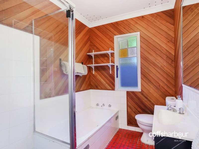 4 Nineteenth Avenue, Sawtell NSW 2452