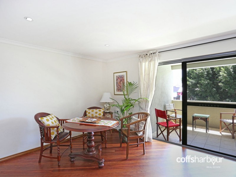 3/4 First Avenue, Sawtell NSW 2452