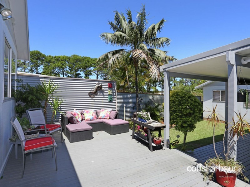 12 Thirteenth Avenue, Sawtell NSW 2452
