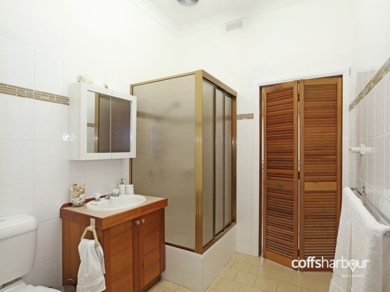 12 Thirteenth Avenue, Sawtell NSW 2452