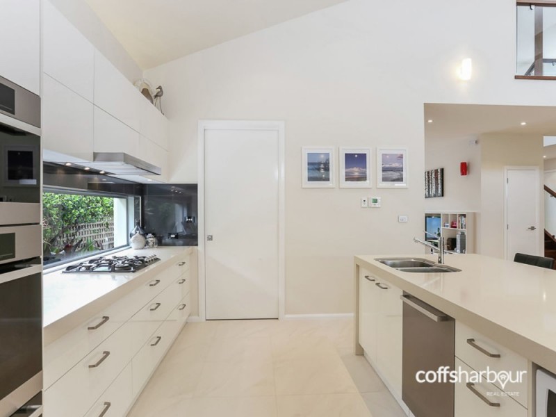 9 Honeysuckle Street, Sawtell NSW 2452