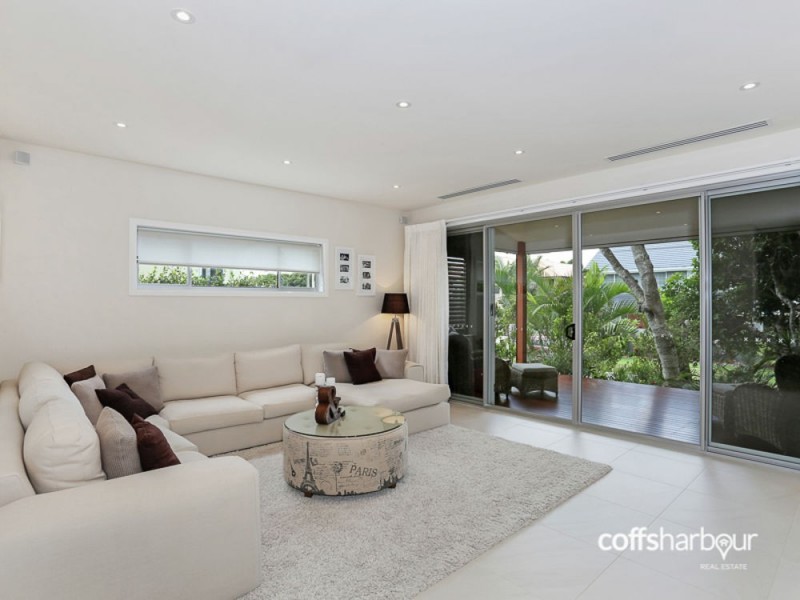 9 Honeysuckle Street, Sawtell NSW 2452