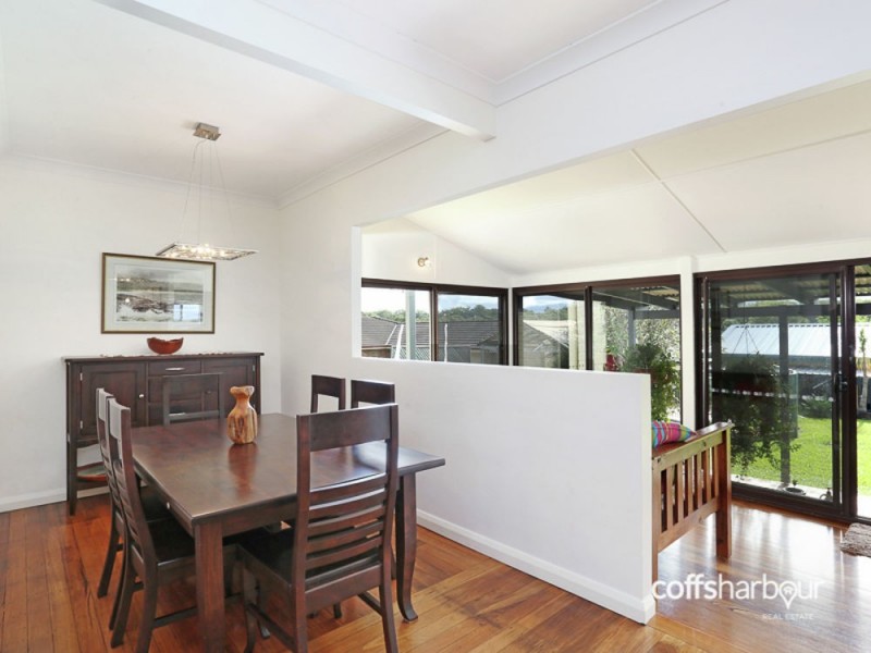 25 Thirteenth Avenue, Sawtell NSW 2452