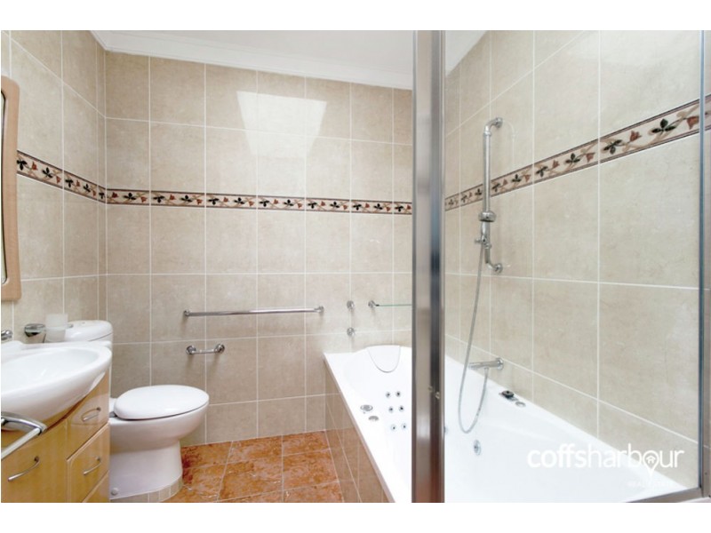 21 Royal Palm Drive, Sawtell NSW 2452