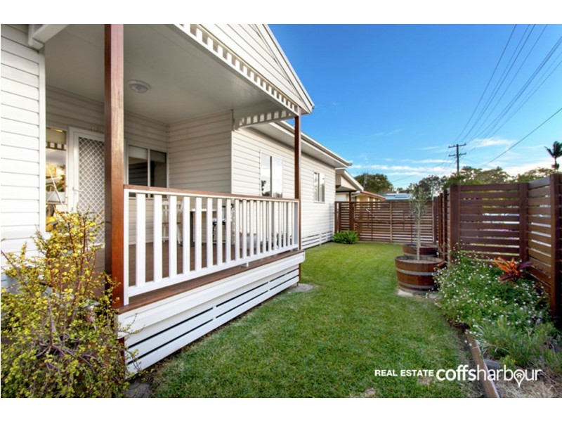 16 Sixteenth Avenue, Sawtell NSW 2452