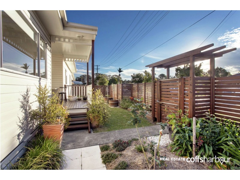 16 Sixteenth Avenue, Sawtell NSW 2452