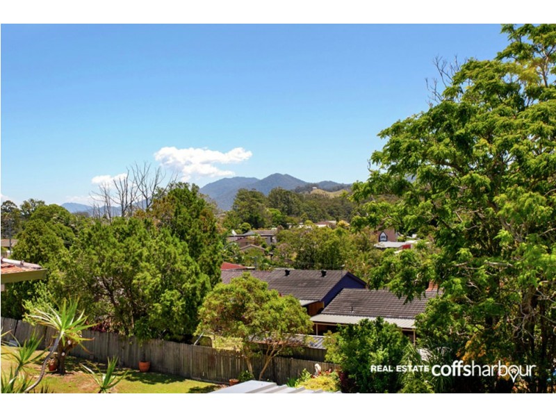 7 Jemalong Crescent, Toormina NSW 2452