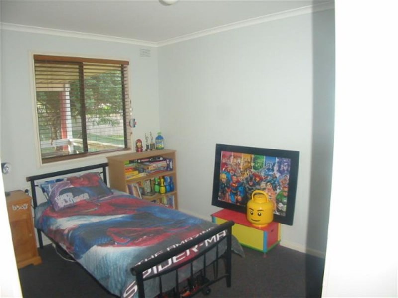 33 Hobbs Crescent, Toormina NSW 2452