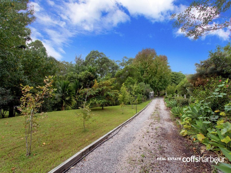 33 McAlpine Way, Boambee NSW 2450