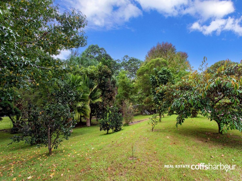 33 McAlpine Way, Boambee NSW 2450