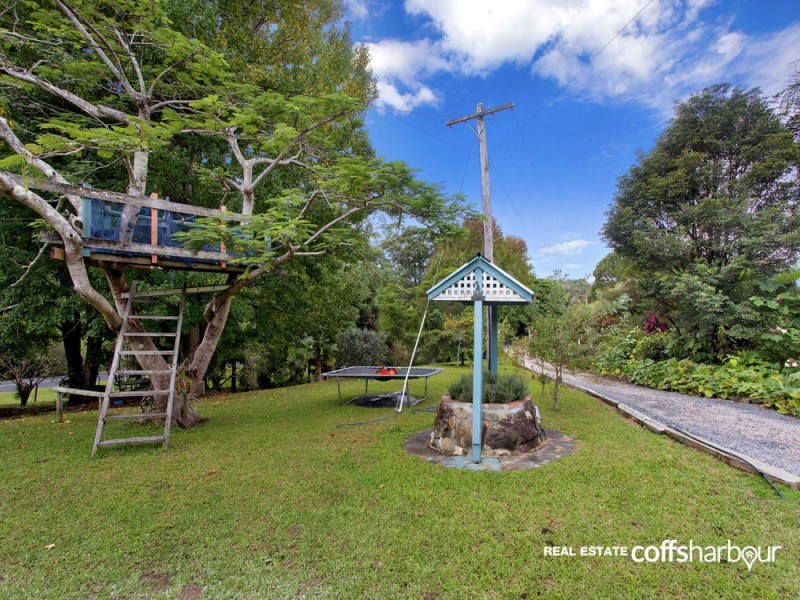 33 McAlpine Way, Boambee NSW 2450