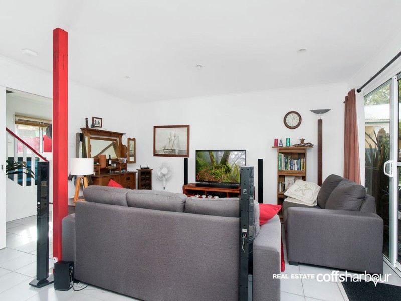 33 McAlpine Way, Boambee NSW 2450