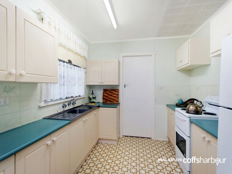 14 Sixteenth Avenue, Sawtell NSW 2452