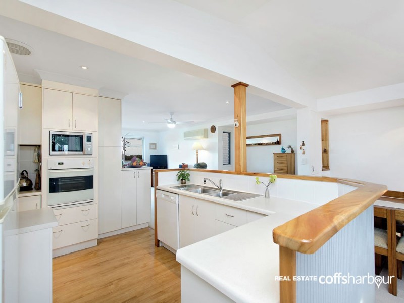 114 Lyons Road, Sawtell NSW 2452