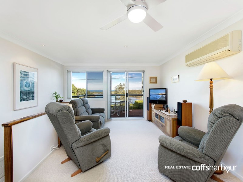 114 Lyons Road, Sawtell NSW 2452