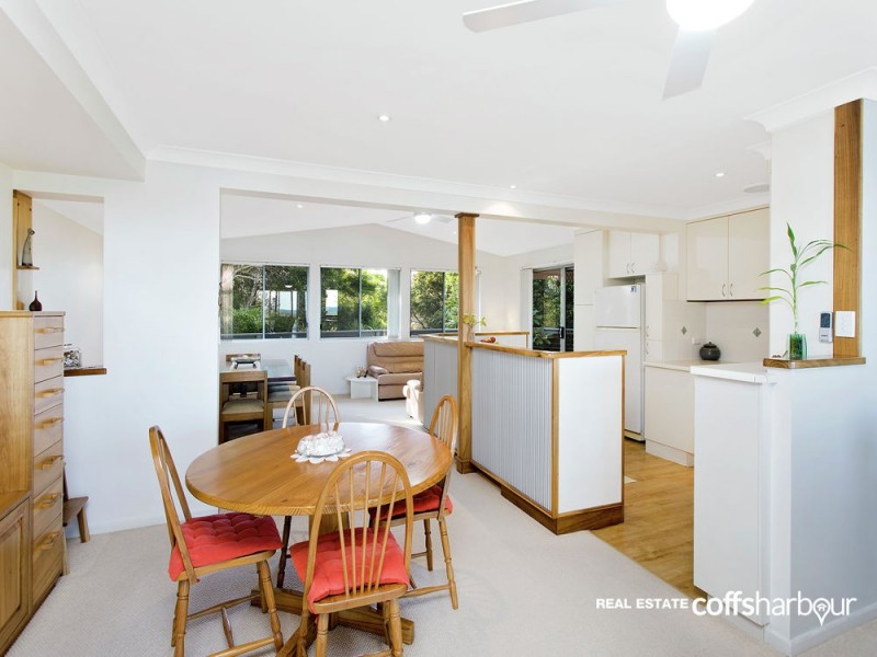 114 Lyons Road, Sawtell NSW 2452