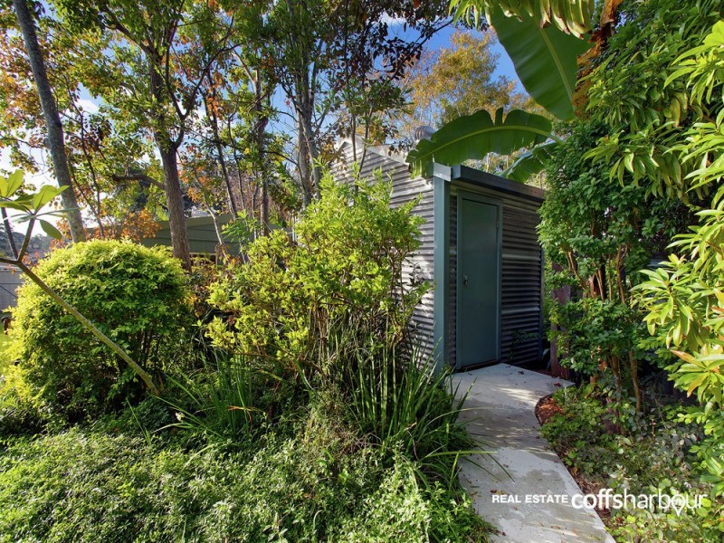 114 Lyons Road, Sawtell NSW 2452