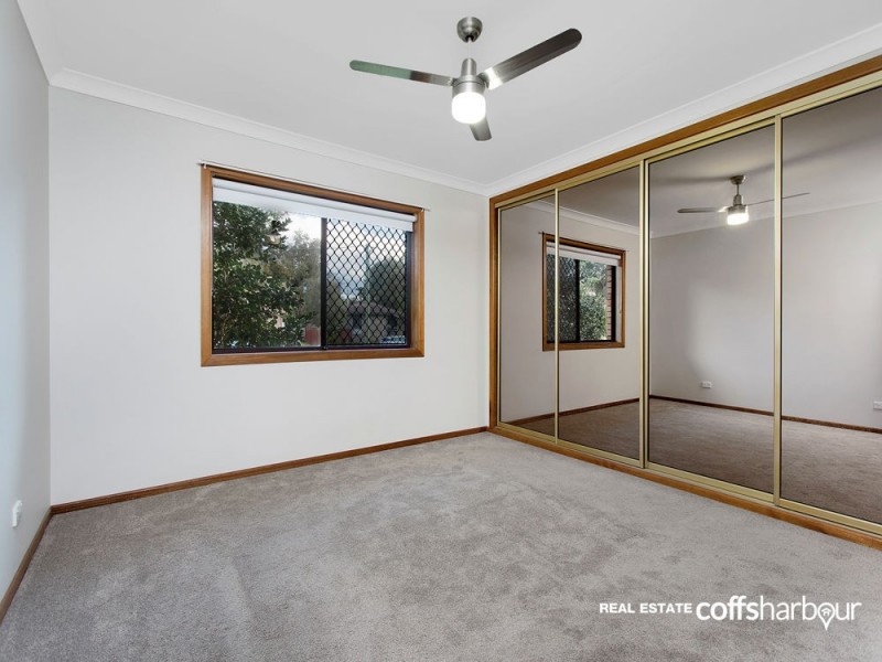 37 Gillibri Crescent, Sawtell NSW 2452