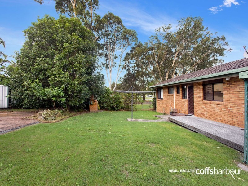 37 Gillibri Crescent, Sawtell NSW 2452