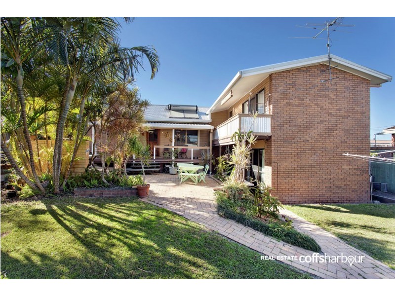 101 First Avenue, Sawtell NSW 2452