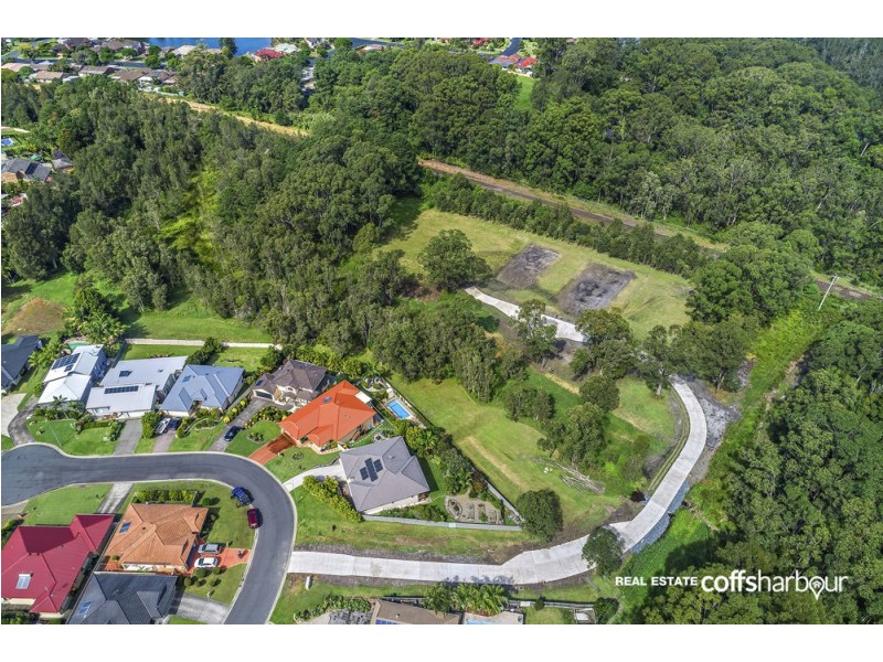 Lots 1,2 & 3/46 Royal Palm Drive, Sawtell NSW 2452