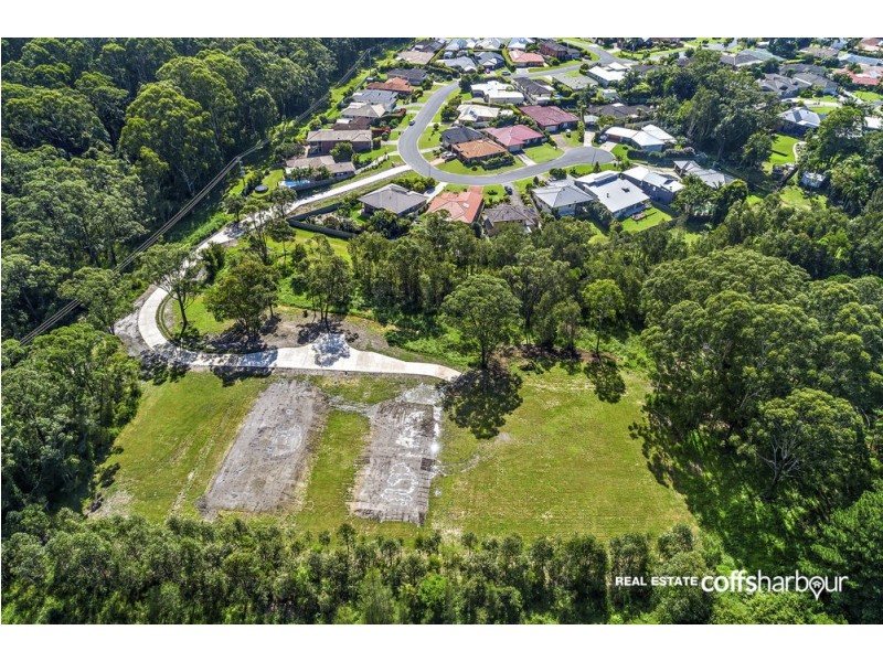 Lots 1,2 & 3/46 Royal Palm Drive, Sawtell NSW 2452